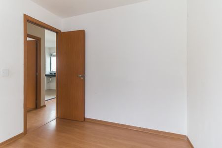 Quarto 1 de apartamento para alugar com 2 quartos, 42m² em Vila Sao Paulo, Mogi das Cruzes
