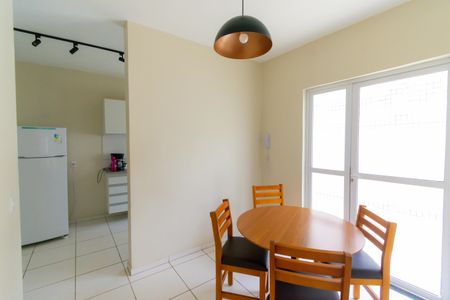 Apartamento para alugar com 28m², 1 quarto e sem vagaÁrea comum - Salão de festas