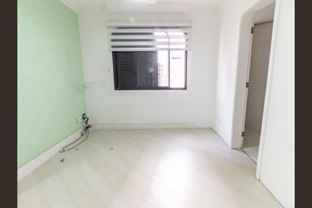 Apartamento à venda com 172m², 3 quartos e 3 vagas Apartamento à venda com 172m², 3 quartos e 3 vagasSuíte 3