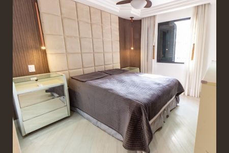 Apartamento à venda com 172m², 3 quartos e 3 vagas Apartamento à venda com 172m², 3 quartos e 3 vagasSuíte 1