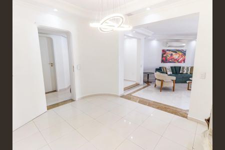 Apartamento à venda com 172m², 3 quartos e 3 vagas Apartamento à venda com 172m², 3 quartos e 3 vagasSala de Jantar