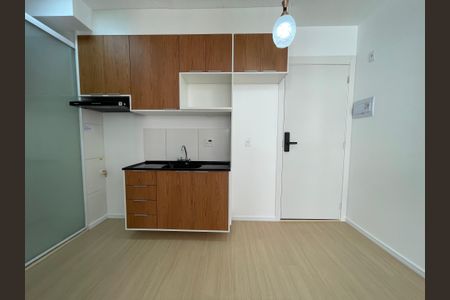 Apartamento à venda com 37m², 2 quartos e sem vaga Apartamento à venda com 37m², 2 quartos e sem vagaCozinha e Área de Serviço