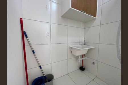 Apartamento à venda com 37m², 2 quartos e sem vaga Apartamento à venda com 37m², 2 quartos e sem vagaCozinha e Área de Serviço