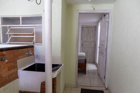 Casa para alugar com 25m², 1 quarto e sem vaga