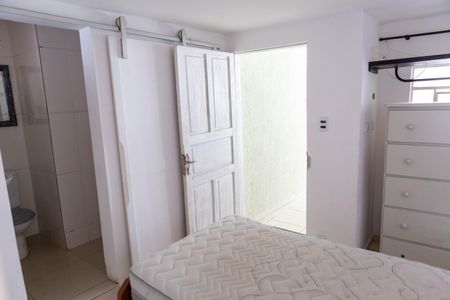 Casa para alugar com 25m², 1 quarto e sem vaga Casa para alugar com 25m², 1 quarto e sem vagaQuarto