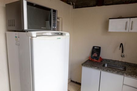 Casa para alugar com 25m², 1 quarto e sem vaga Casa para alugar com 25m², 1 quarto e sem vagaVaranda