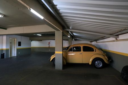 Apartamento à venda com 198m², 3 quartos e 2 vagas Apartamento à venda com 198m², 3 quartos e 2 vagasGaragem