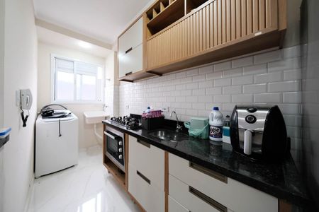 Sala/Cozinha de apartamento para alugar com 2 quartos, 60m² em Ponte Rasa, São Paulo