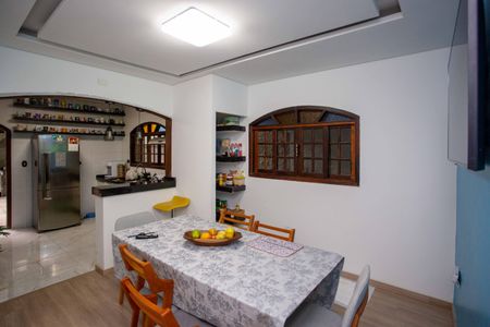 Sala 2 de casa à venda com 3 quartos, 175m² em Vila Nogueira, Diadema