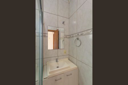 Casa à venda com 160m², 2 quartos e 2 vagas Casa à venda com 160m², 2 quartos e 2 vagasBanheiro