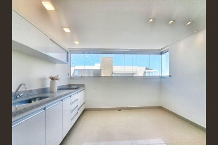 Apartamento à venda com 98m², 3 quartos e 2 vagas Apartamento à venda com 98m², 3 quartos e 2 vagasVaranda gourmet