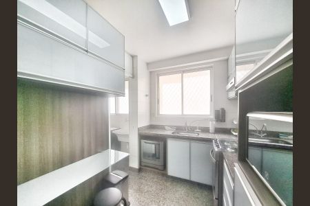 Apartamento à venda com 98m², 3 quartos e 2 vagas Apartamento à venda com 98m², 3 quartos e 2 vagasCozinha