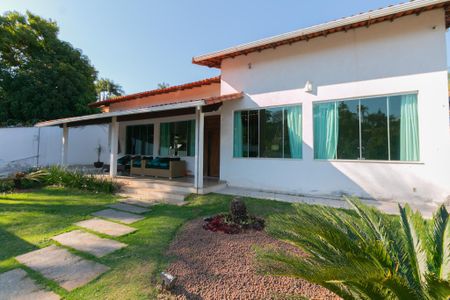 Casa à venda com 450m², 4 quartos e 10 vagasÁrea Externa