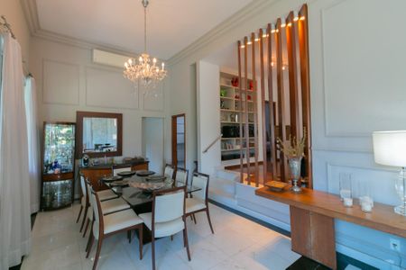 Casa à venda com 450m², 4 quartos e 10 vagasSala 2