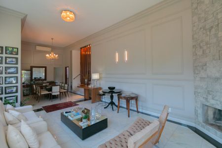 Casa à venda com 450m², 4 quartos e 10 vagasSala 2