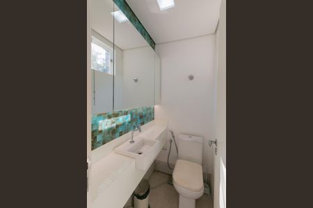 Casa à venda com 450m², 4 quartos e 10 vagasÁrea Externa