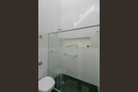 Casa à venda com 450m², 4 quartos e 10 vagasBanheiro