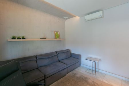 Casa à venda com 450m², 4 quartos e 10 vagasSala 3