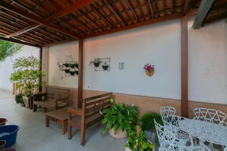 Casa à venda com 450m², 4 quartos e 10 vagasÁrea Gourmet