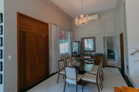 Sala 2 de casa à venda com 4 quartos, 450m² em Enseada das Garcas, Belo Horizonte