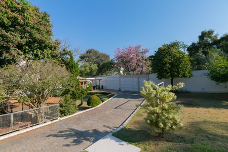 Casa à venda com 450m², 4 quartos e 10 vagasÁrea Externa