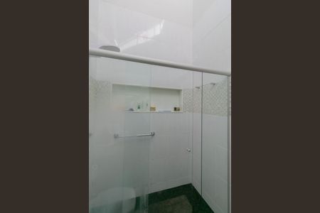 Casa à venda com 450m², 4 quartos e 10 vagasBanheiro