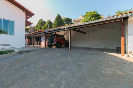 Casa à venda com 450m², 4 quartos e 10 vagasÁrea Externa