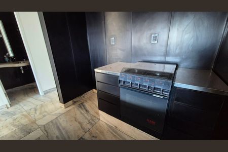 Apartamento para alugar com 1 quarto, 77m² em Funcionários, Belo Horizonte