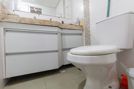 Apartamento para alugar com 61m², 2 quartos e 1 vaga Apartamento para alugar com 61m², 2 quartos e 1 vagaBanheiro