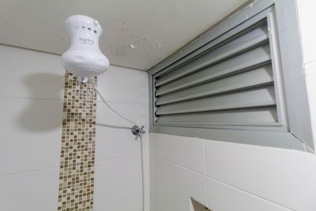 Apartamento para alugar com 61m², 2 quartos e 1 vaga Apartamento para alugar com 61m², 2 quartos e 1 vagaBanheiro