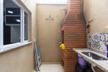 Casa de condomínio à venda com 120m², 3 quartos e 2 vagasÁrea de Serviço - Churrasqueira