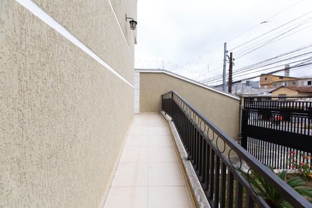 Casa de condomínio à venda com 120m², 3 quartos e 2 vagasÁrea comum - Entrada