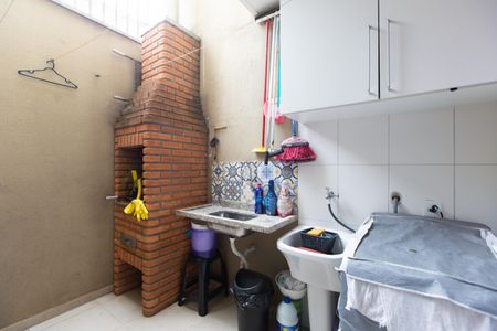 Casa de condomínio à venda com 120m², 3 quartos e 2 vagasÁrea de Serviço