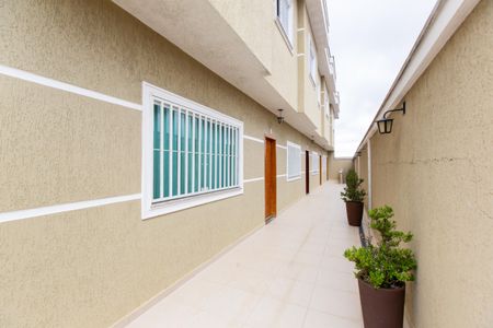 Casa de condomínio à venda com 120m², 3 quartos e 2 vagasÁrea comum - Entrada