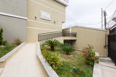 Casa de condomínio à venda com 120m², 3 quartos e 2 vagasÁrea comum - Entrada