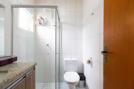 Casa de condomínio à venda com 120m², 3 quartos e 2 vagasBanheiro da Suíte 3