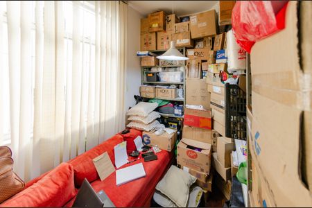 Apartamento para alugar com 107m², 2 quartos e 3 vagasQuarto de serviço/reversível