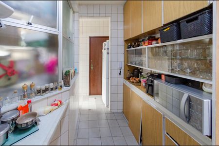 Apartamento para alugar com 107m², 2 quartos e 3 vagasCozinha