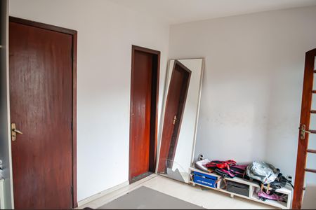 Casa à venda com 91m², 2 quartos e 2 vagasSuíte