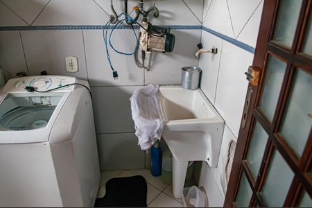 Casa à venda com 91m², 2 quartos e 2 vagasÁrea de Serviço