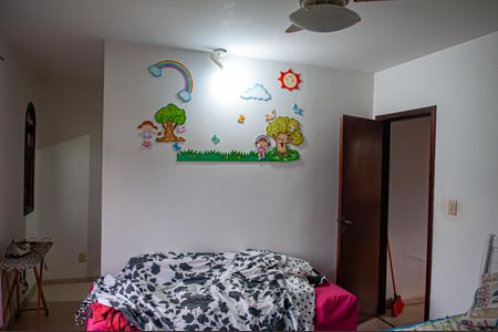 Casa à venda com 91m², 2 quartos e 2 vagasQuarto