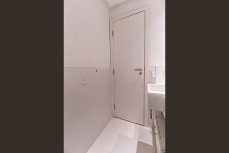 Apartamento para alugar com 223m², 2 quartos e 3 vagas Apartamento para alugar com 223m², 2 quartos e 3 vagasBanheiro da Suíte 2