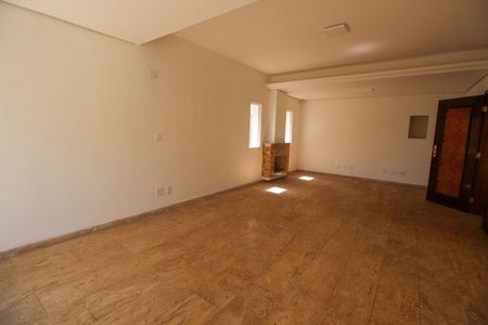 Casa à venda com 1200m², 5 quartos e 4 vagasEspaço Gourmet