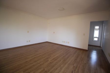 Casa à venda com 1200m², 5 quartos e 4 vagasSuíte 3