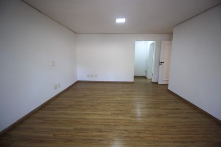 Casa à venda com 1200m², 5 quartos e 4 vagasSuíte 5