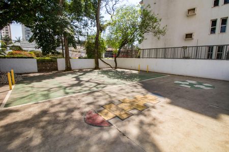 Apartamento à venda com 165m², 4 quartos e 2 vagas Apartamento à venda com 165m², 4 quartos e 2 vagasÁrea comum