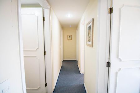 Apartamento à venda com 165m², 4 quartos e 2 vagas Apartamento à venda com 165m², 4 quartos e 2 vagasCorredor