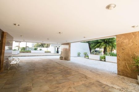 Apartamento à venda com 165m², 4 quartos e 2 vagas Apartamento à venda com 165m², 4 quartos e 2 vagasÁrea comum