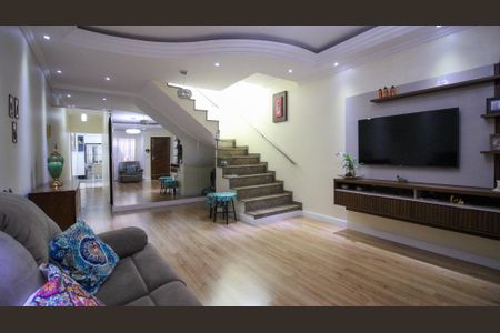 Casa para alugar com 150m², 3 quartos e 2 vagas Casa para alugar com 150m², 3 quartos e 2 vagasSala