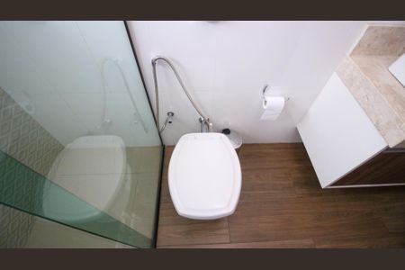 Casa para alugar com 150m², 3 quartos e 2 vagas Casa para alugar com 150m², 3 quartos e 2 vagasBanheiro